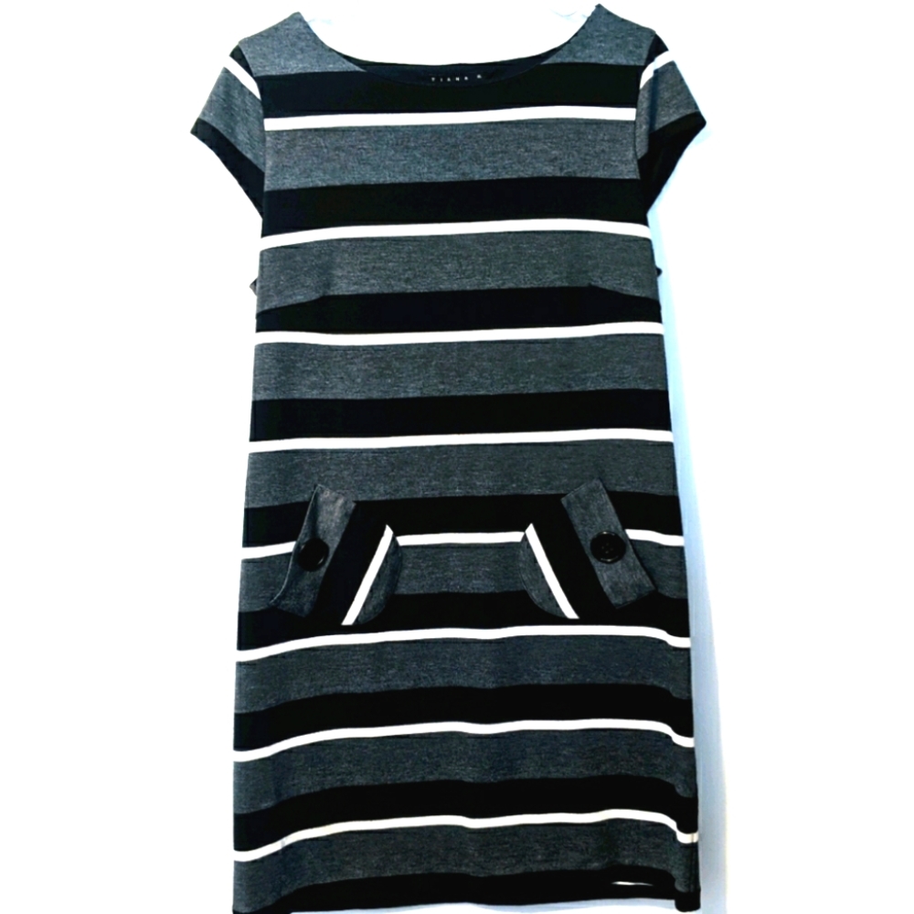 🌞 3/$15  Tiana B Striped Pocketed Dress Size 10